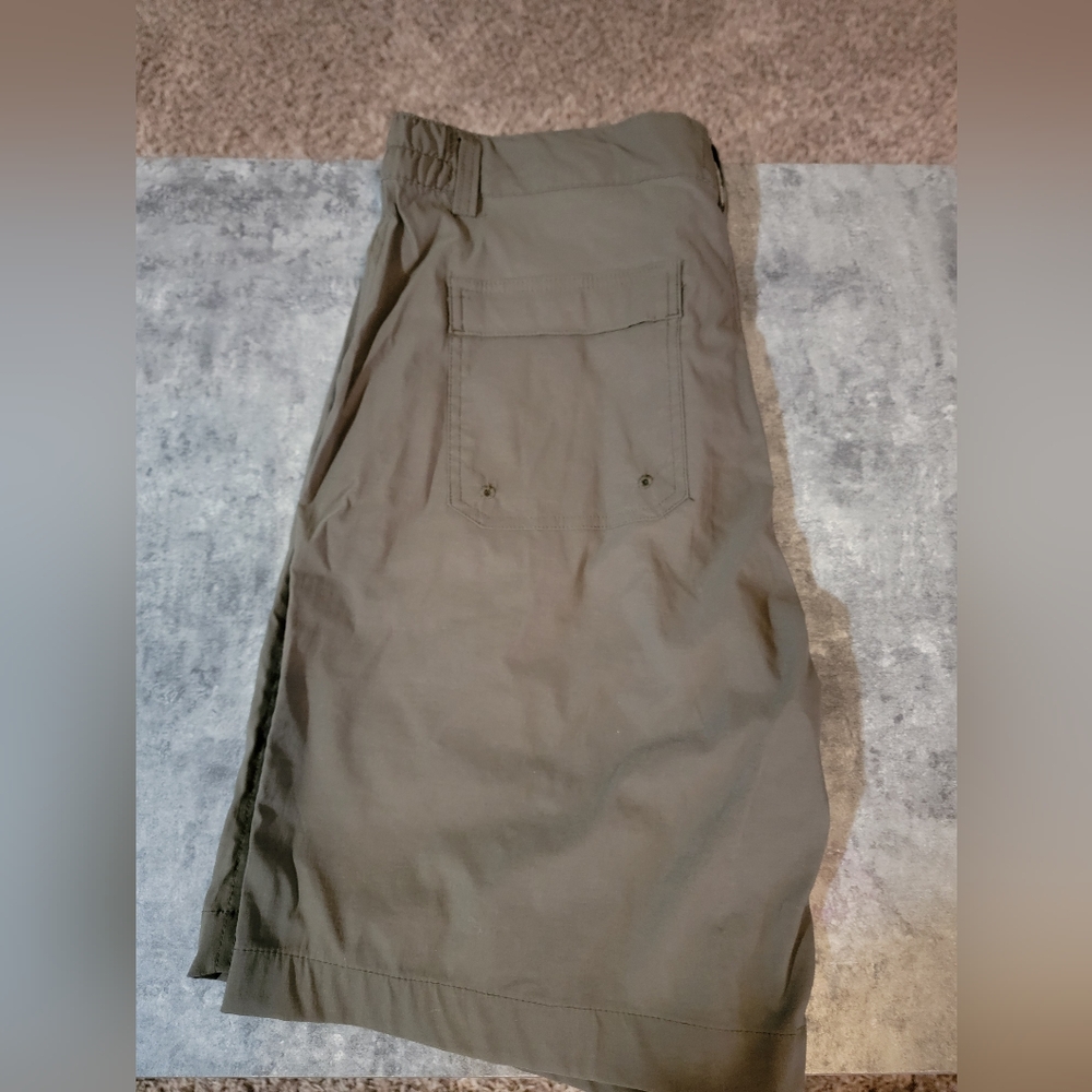 Rustic Ridge Men's shorts XL - Picture 3 of 3